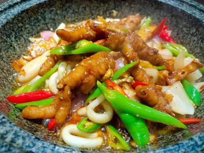  麻辣香鍋技能做法哪家好？各種調味醬的制造
