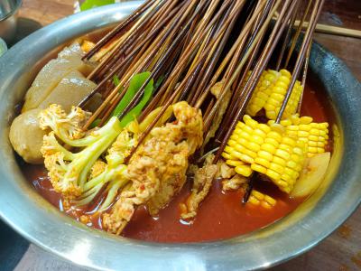 成都串串香培訓(xùn)有實體店教學(xué)？成都串串培訓(xùn)機構(gòu)