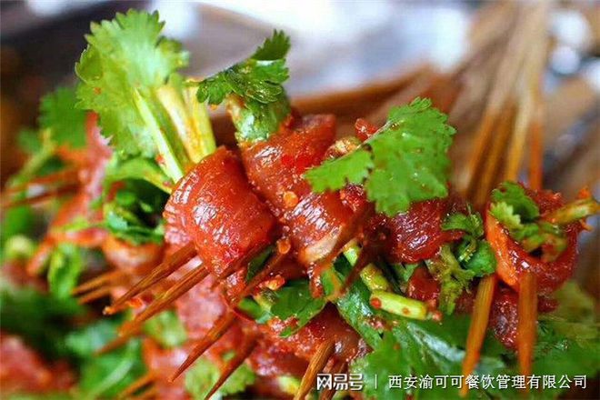 串串香培訓學校哪個好？成都哪里可以學串串香技術？