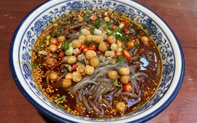 酸辣粉培訓(xùn)學(xué)習(xí)多久？   酸辣粉培訓(xùn)學(xué)習(xí)多久？