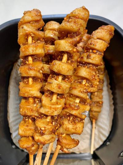 烤面筋技術(shù)培訓(xùn)機(jī)構(gòu)哪家好？飄味緣小吃培訓(xùn)學(xué)校深度解析